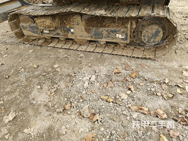 左側(cè)行走馬達蓋板（行走機構(gòu)）