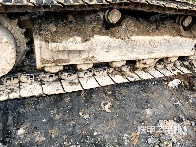 右側(cè)履帶整體（行走機(jī)構(gòu)）