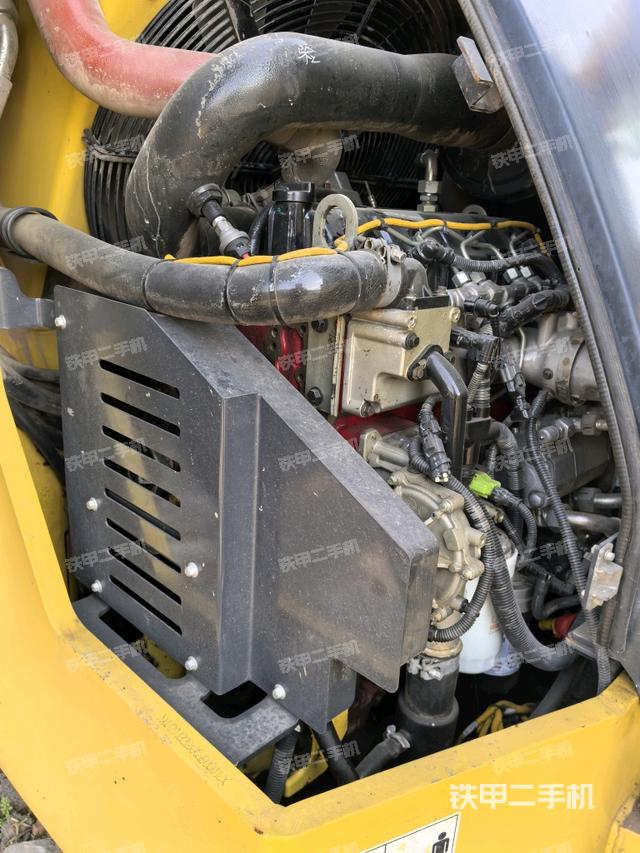 發(fā)動(dòng)機(jī)(設(shè)備外觀及核心部件) 發(fā)動(dòng)機(jī)(設(shè)備外觀及核心部件)