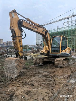 現(xiàn)代R150LC-9挖掘機(jī)