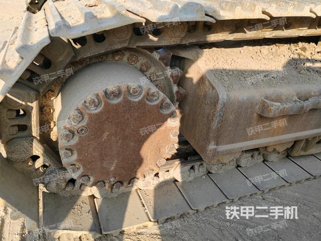 左驅(qū)動輪(行走機(jī)構(gòu)) 左驅(qū)動輪(行走機(jī)構(gòu))