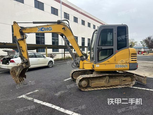 徐工XE60CA挖掘機(jī)