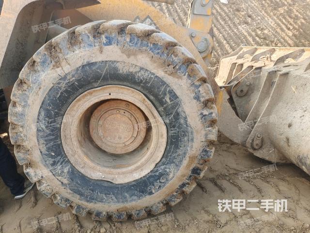 左前輪(行走機構(gòu)) 左前輪(行走機構(gòu))