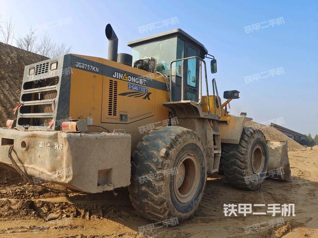 右后45°(整機外觀) 右后45°(整機外觀)