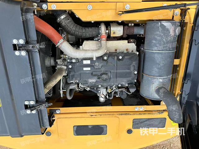 發(fā)動(dòng)機(jī)整體俯視（整機(jī)外觀）