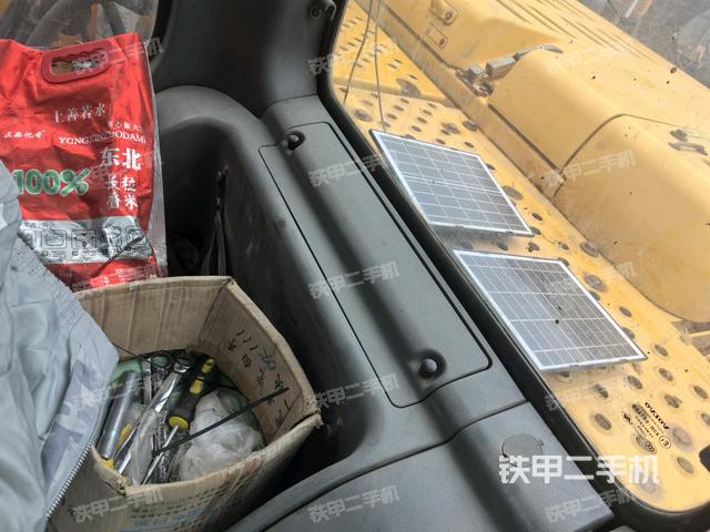 座椅后部（駕駛室部分）