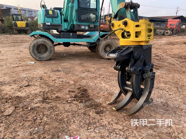 鏟斗45度（工作和回轉(zhuǎn)裝置）