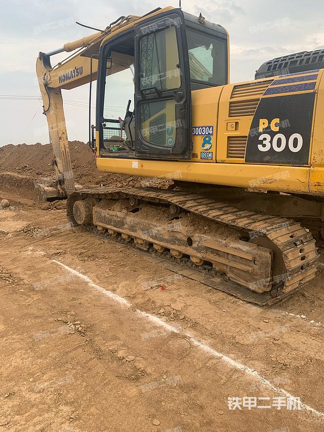 整機右后45°（整機外觀）