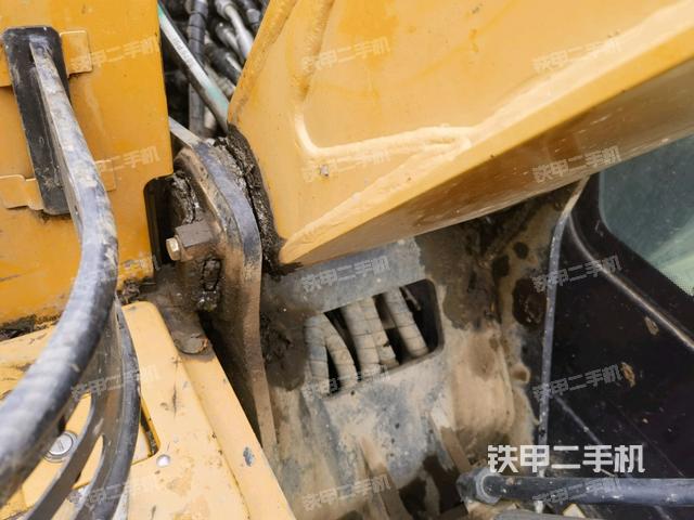 大臂根部?斜(工作和回轉(zhuǎn)裝置) 大臂根部?斜(工作和回轉(zhuǎn)裝置)