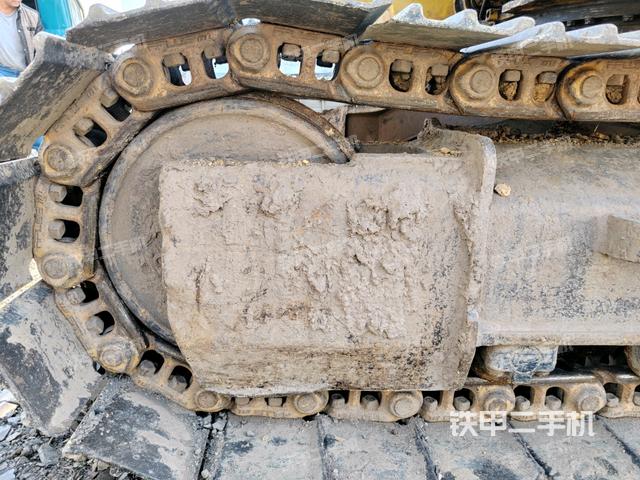 左側(cè)行走馬達蓋板（行走機構(gòu)）