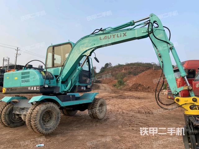 大臂根部?斜（工作和回轉(zhuǎn)裝置）