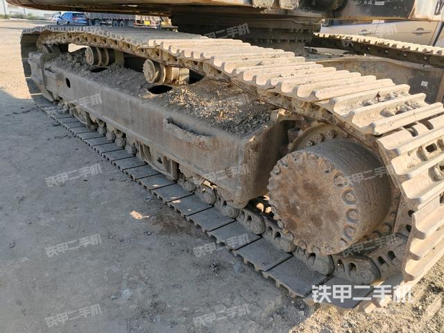 右側(cè)行走馬達(dá)蓋板(行走機(jī)構(gòu)) 右側(cè)行走馬達(dá)蓋板(行走機(jī)構(gòu))