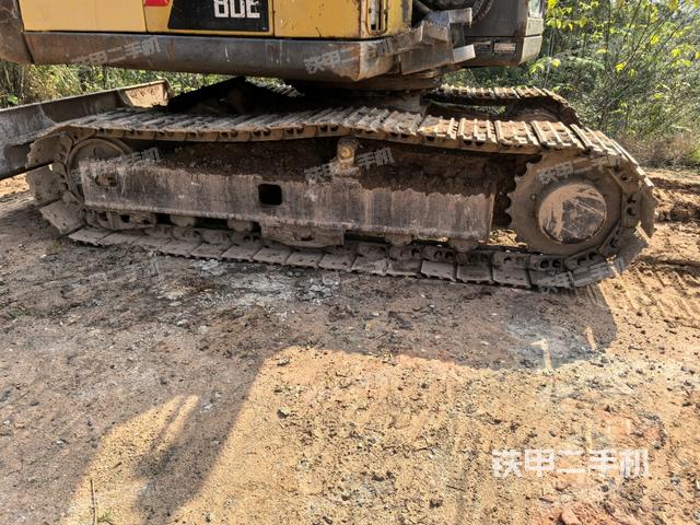 右側(cè)履帶整體?（行走機構(gòu)）