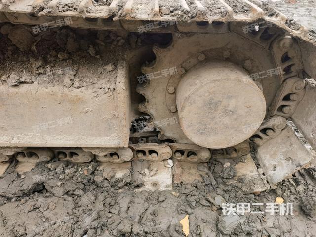 右驅(qū)動輪(行走機(jī)構(gòu)) 右驅(qū)動輪(行走機(jī)構(gòu))