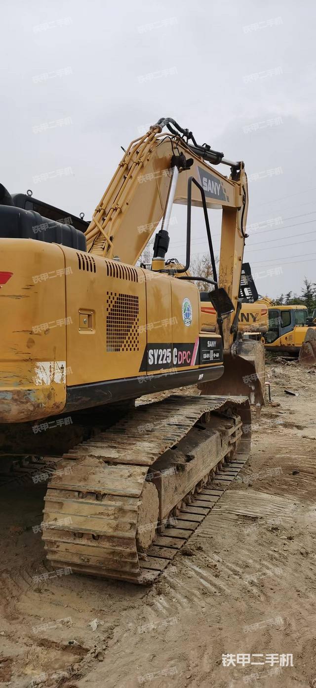 整機右后45°（整機外觀）