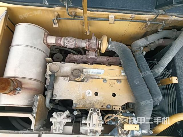 發(fā)動(dòng)機(jī)整體俯視（整機(jī)外觀）