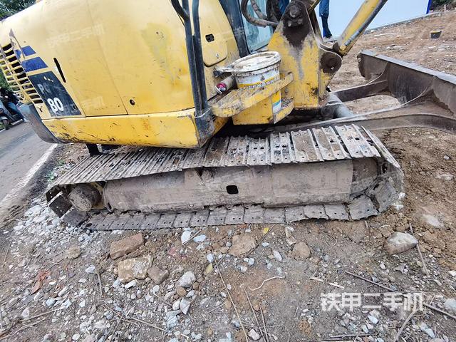 右側(cè)履帶整體?（行走機構(gòu)）