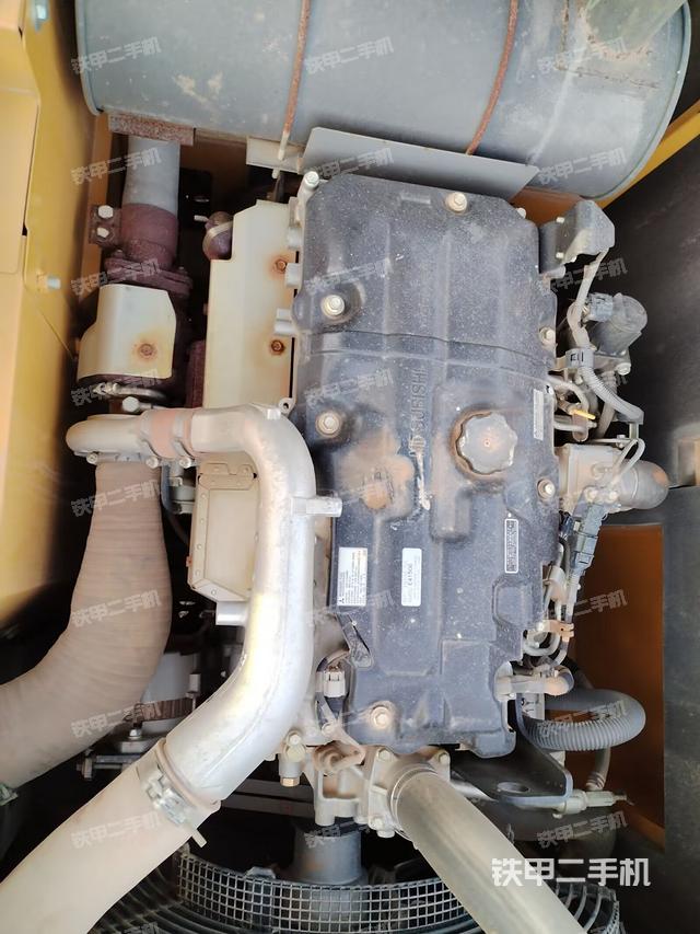 氣門室蓋螺絲特寫（上車部件）