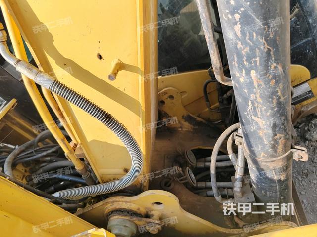 大臂根部?斜視（工作和回轉(zhuǎn)裝置）