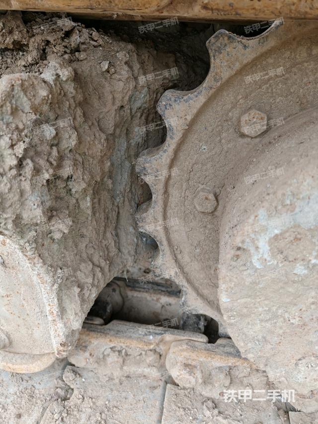 左導(dǎo)向輪（行走機(jī)構(gòu)）