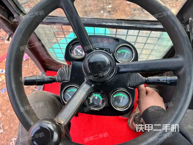 顯示屏?（駕駛室部分）