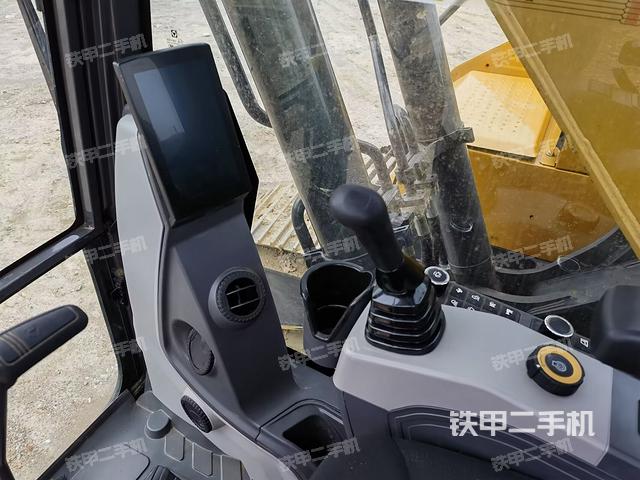 顯示屏?(駕駛室部分) 顯示屏?(駕駛室部分)