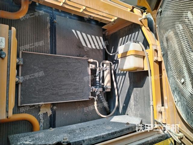 散熱器正面（大件艙室）