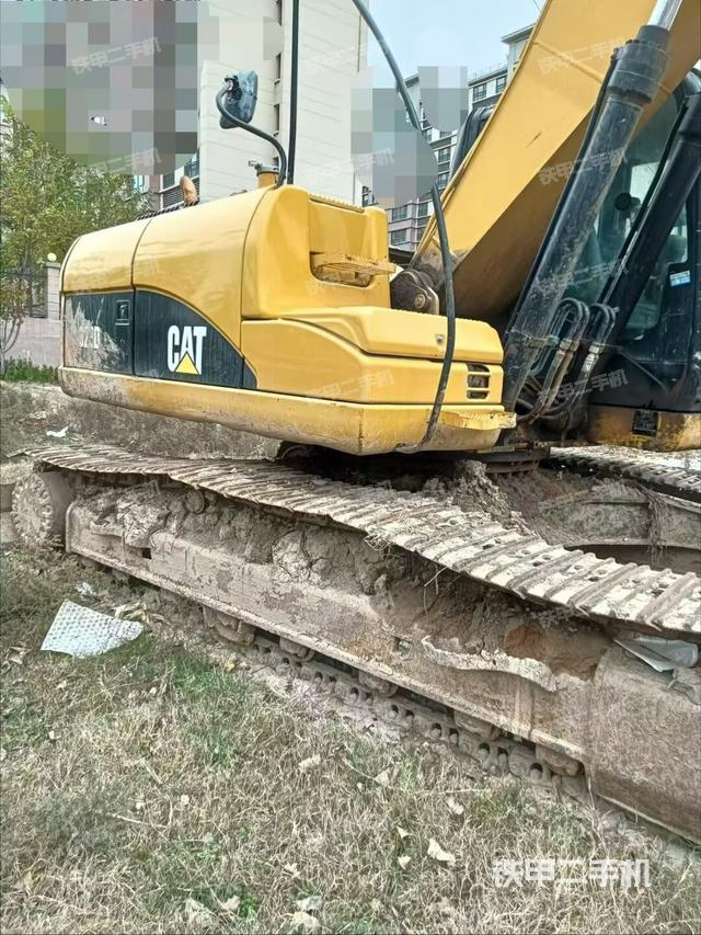 單側(cè)履帶整體（整機(jī)外觀）