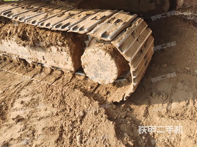 右側(cè)行走馬達(dá)蓋板（行走機(jī)構(gòu)）