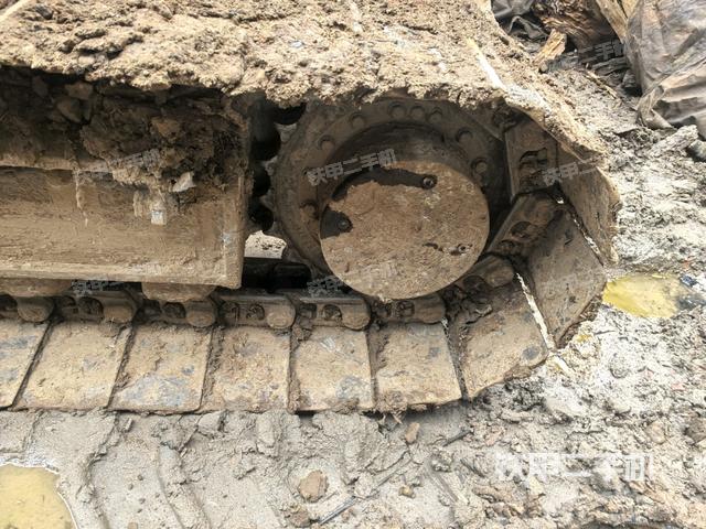 左側(cè)行走馬達(dá)蓋板（行走機(jī)構(gòu)）