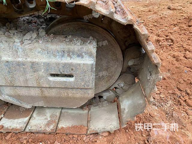 右側行走馬達蓋板(行走機構) 右側行走馬達蓋板(行走機構)