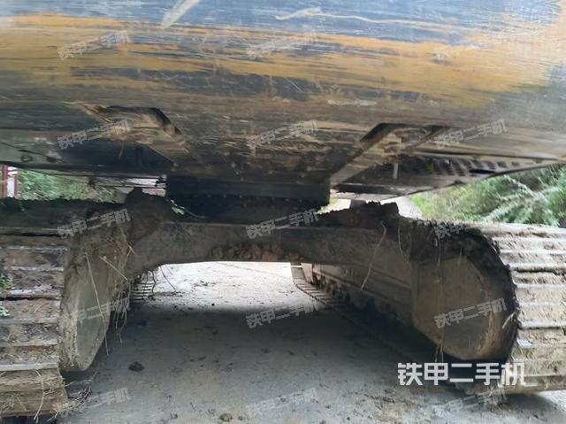 右側(cè)行走馬達(dá)蓋板（行走機(jī)構(gòu)）