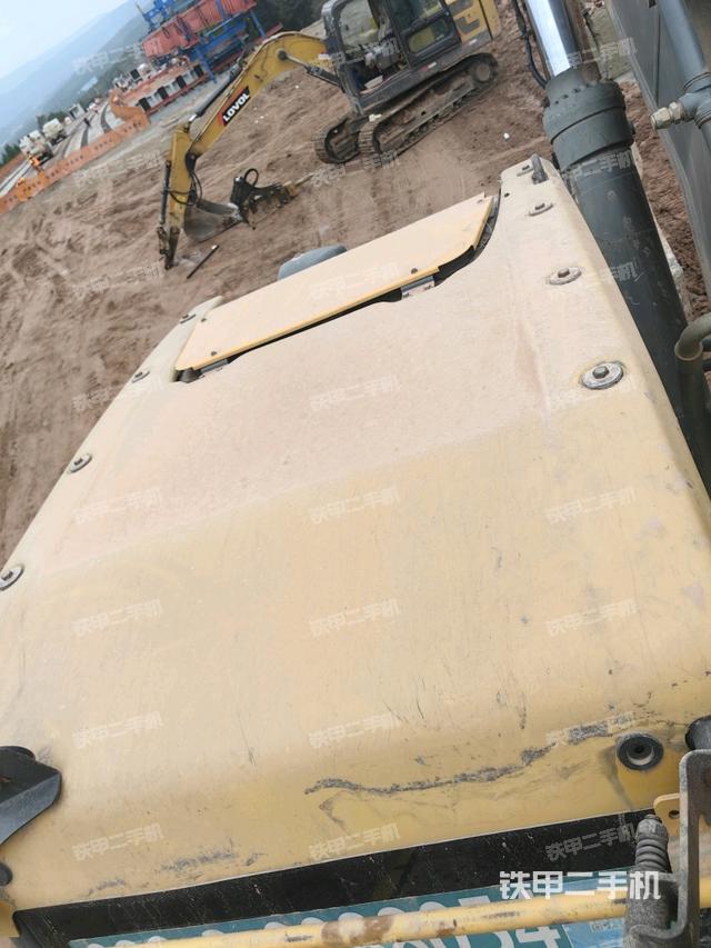 駕駛室頂部俯視（上車部件）