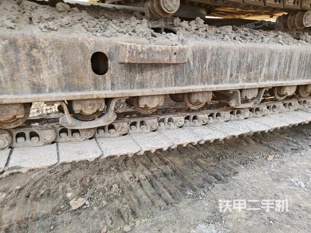 右導(dǎo)向輪（行走機構(gòu)）