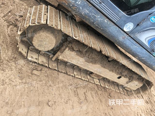 左側(cè)履帶整體?（行走機構(gòu)）