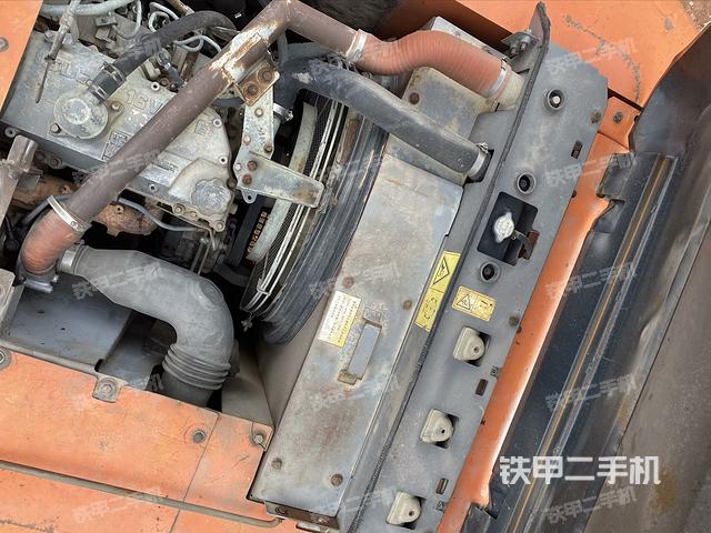 水箱+風(fēng)扇特寫（上車部件）