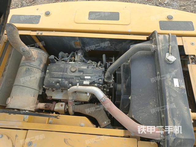 發(fā)動機(jī)室（上車部件）