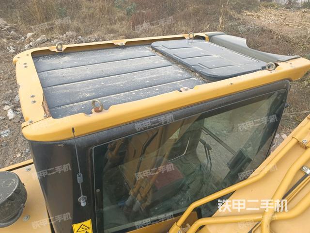 駕駛室頂部俯視（上車部件）