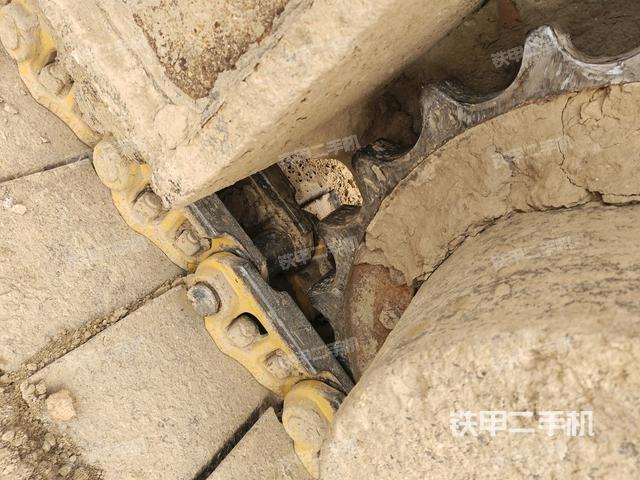 左驅(qū)動輪(行走機(jī)構(gòu)) 左驅(qū)動輪(行走機(jī)構(gòu))