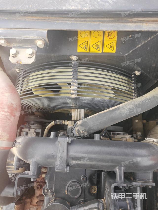 水箱+風扇特寫(上車部件) 水箱+風扇特寫(上車部件)