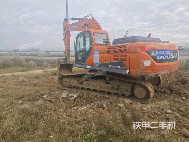 左后45(整機外觀) 左后45(整機外觀)