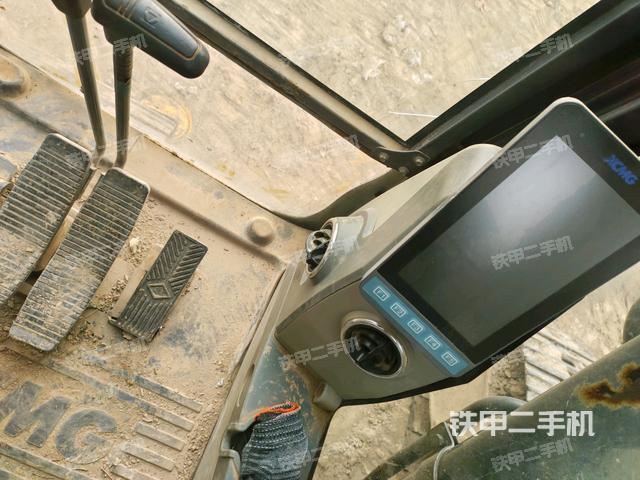 顯示屏?(駕駛室部分) 顯示屏?(駕駛室部分)