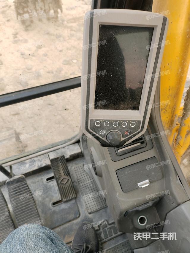 顯示屏?（駕駛室部分）