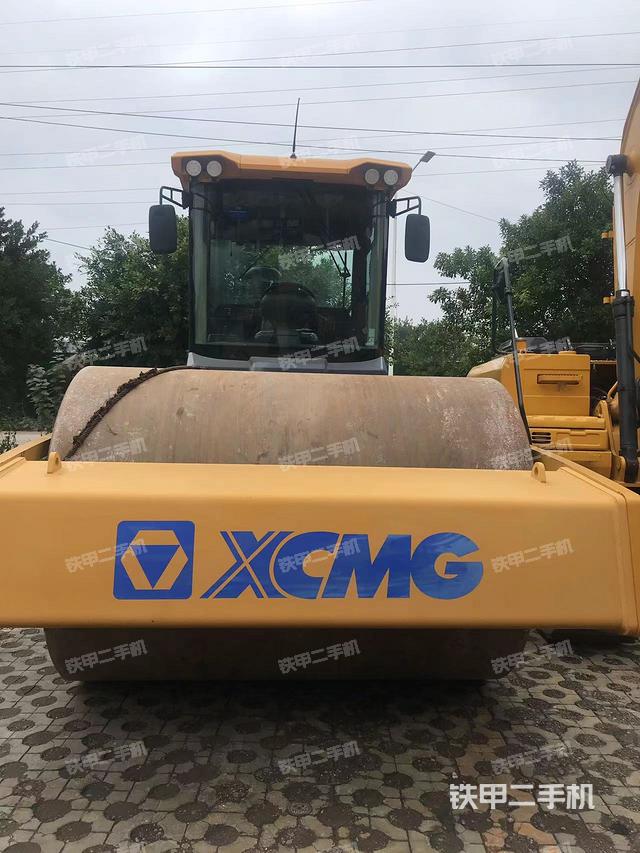 整機(jī)左側(cè)(設(shè)備外觀及核心部件) 整機(jī)左側(cè)(設(shè)備外觀及核心部件)