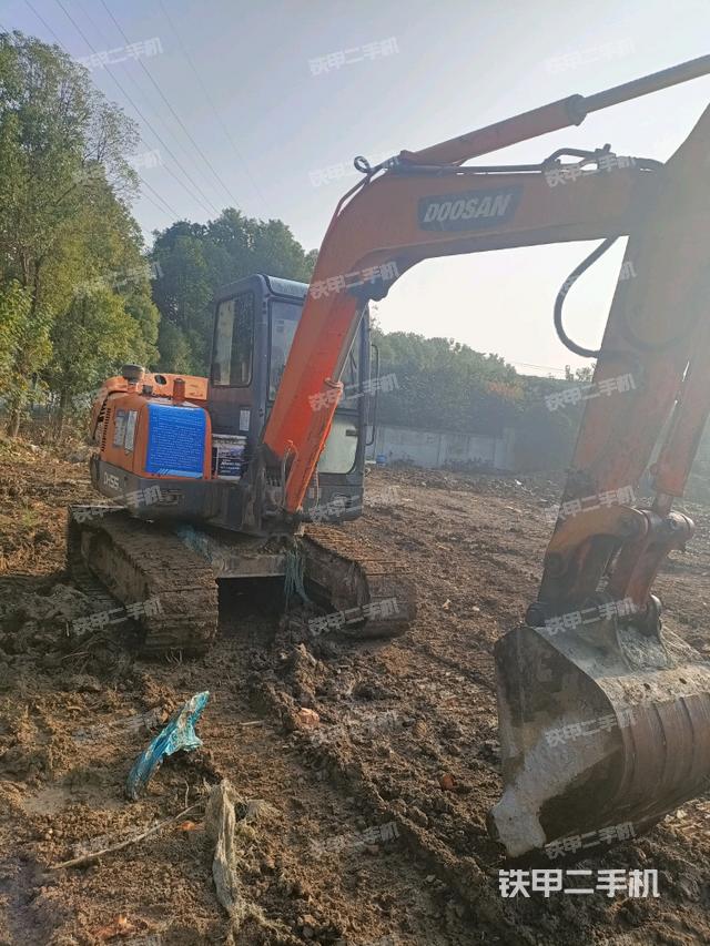 左后45（整機外觀）