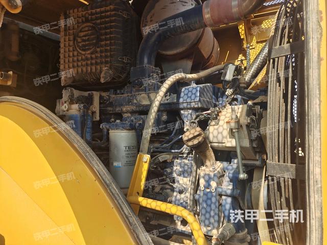 發(fā)動(dòng)機(jī)側(cè)面2(動(dòng)力系統(tǒng)) 發(fā)動(dòng)機(jī)側(cè)面2(動(dòng)力系統(tǒng))