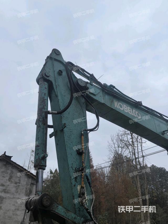 小臂整體左后（工作和回轉(zhuǎn)裝置）