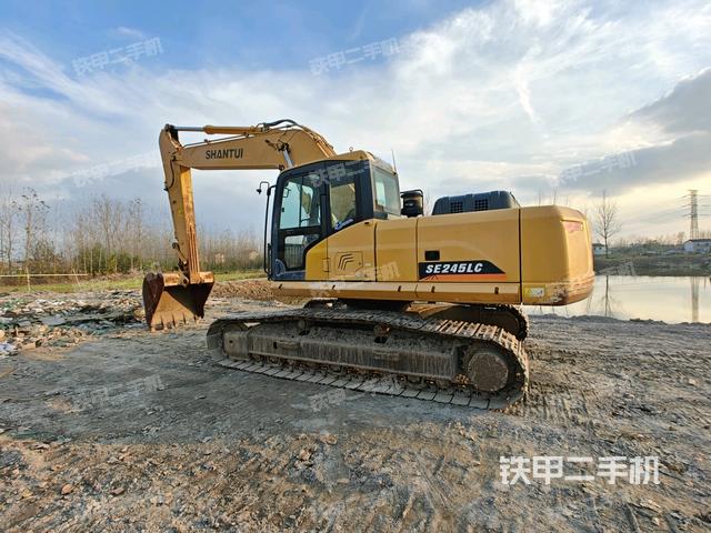 左后45（整機外觀）