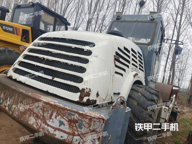 整機左側(cè)（設備外觀及核心部件）