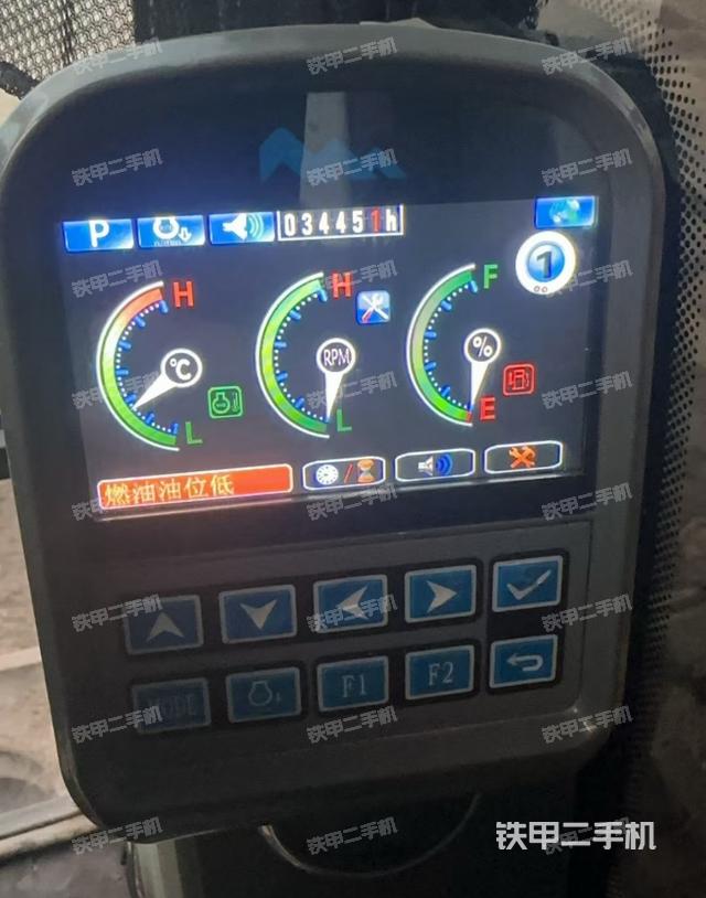 小時(shí)表(駕駛室部分) 小時(shí)表(駕駛室部分)